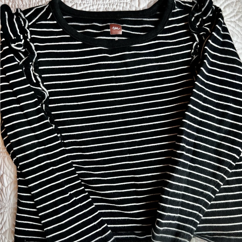 Tea Black & White Stripe Ruffle Shirt 🖤🤍